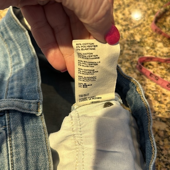 We The Free distressed and fringe hem Jean. Size 27. Waist flat 13”. Rise 9”. - Picture 8 of 8